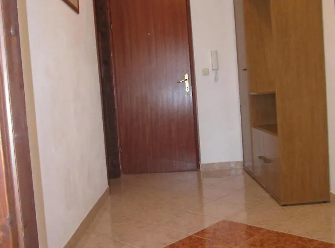 With A Swimming Pool Jadranovo, Crikvenica - 12921 شقة جادرانوفو